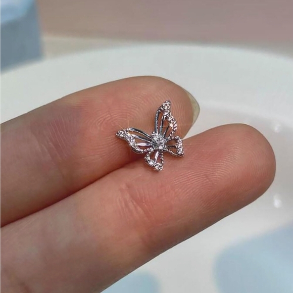 Anthropologie Jewelry - Silver Butterfly 🦋Stud Earring